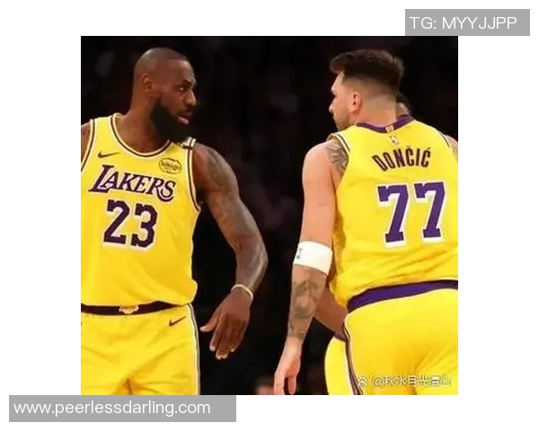 詹姆斯砍下25分12篮板库里贡献13分9助攻湖人战胜勇士再创佳绩