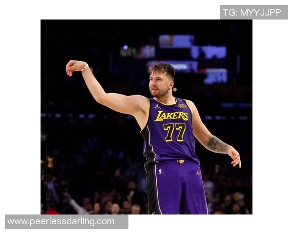 东契奇32+7+7詹姆斯24+8 湖人不敌魔术遭三连败