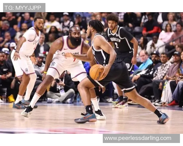 快船完胜!伦纳德21+7全队第一,马卡15中5新秀尽力,哈登16+10三节打卡 快船完胜!伦纳德21+7全队第一,马卡15中5新秀尽力,哈登16+10三节打卡